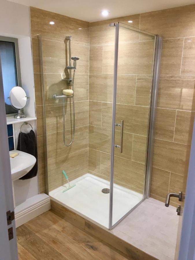 The Wrens Annexe - Stylish Self-Contained 2-Bed Annexe ペンザンス エクステリア 写真